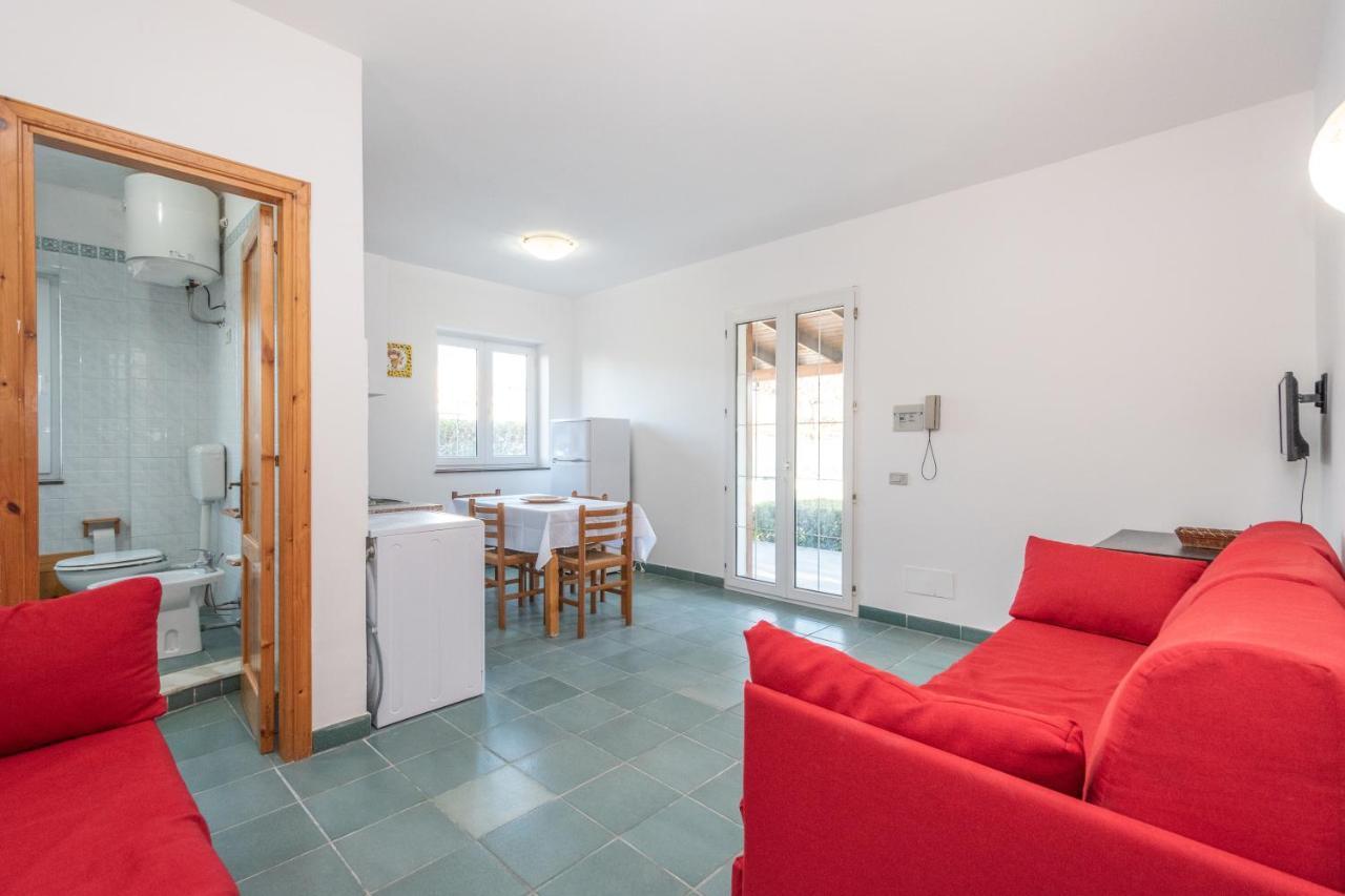 Villa Cicas Sul Mare Campofelice Di Roccella Buitenkant foto