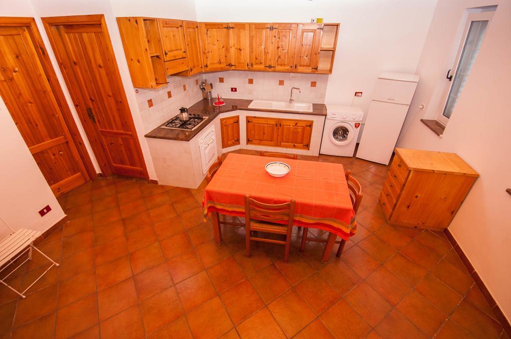 Villa Cicas Sul Mare Campofelice Di Roccella Buitenkant foto